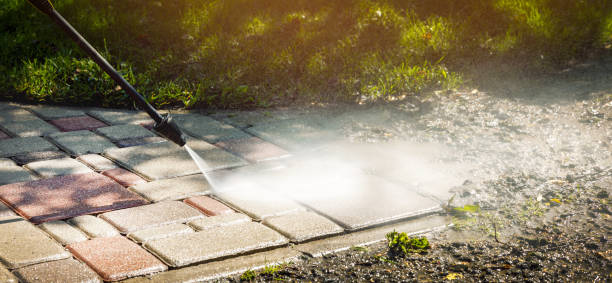Best Pool Deck Cleaning  in Vandalia, MO